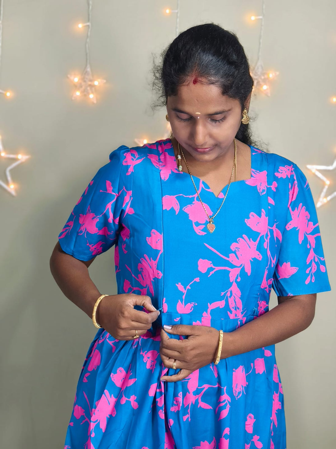 Blue pink print invisible zip feeding kurits