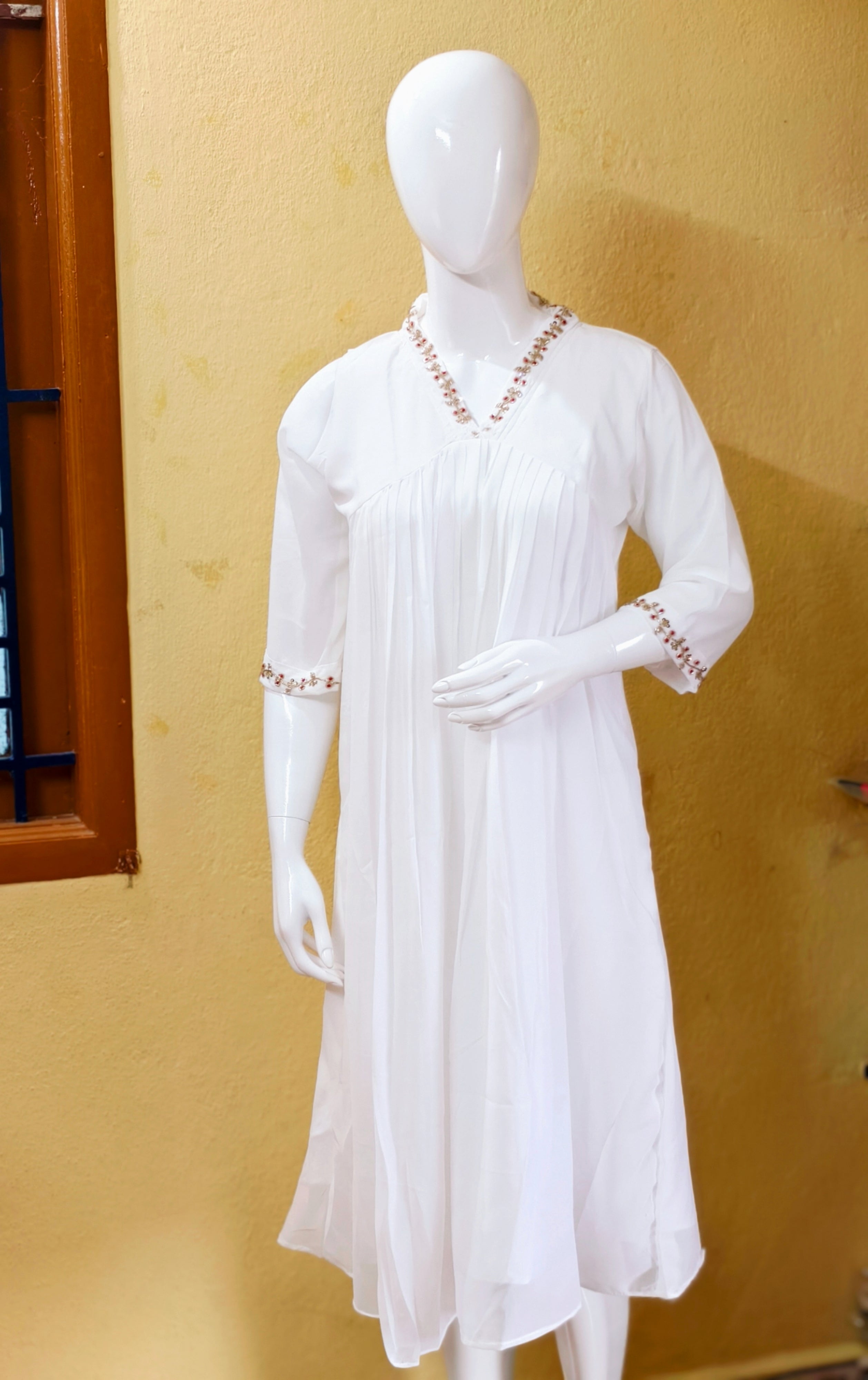 ANGEL WHITE CHRISTMAS GEORGETTE KURITS