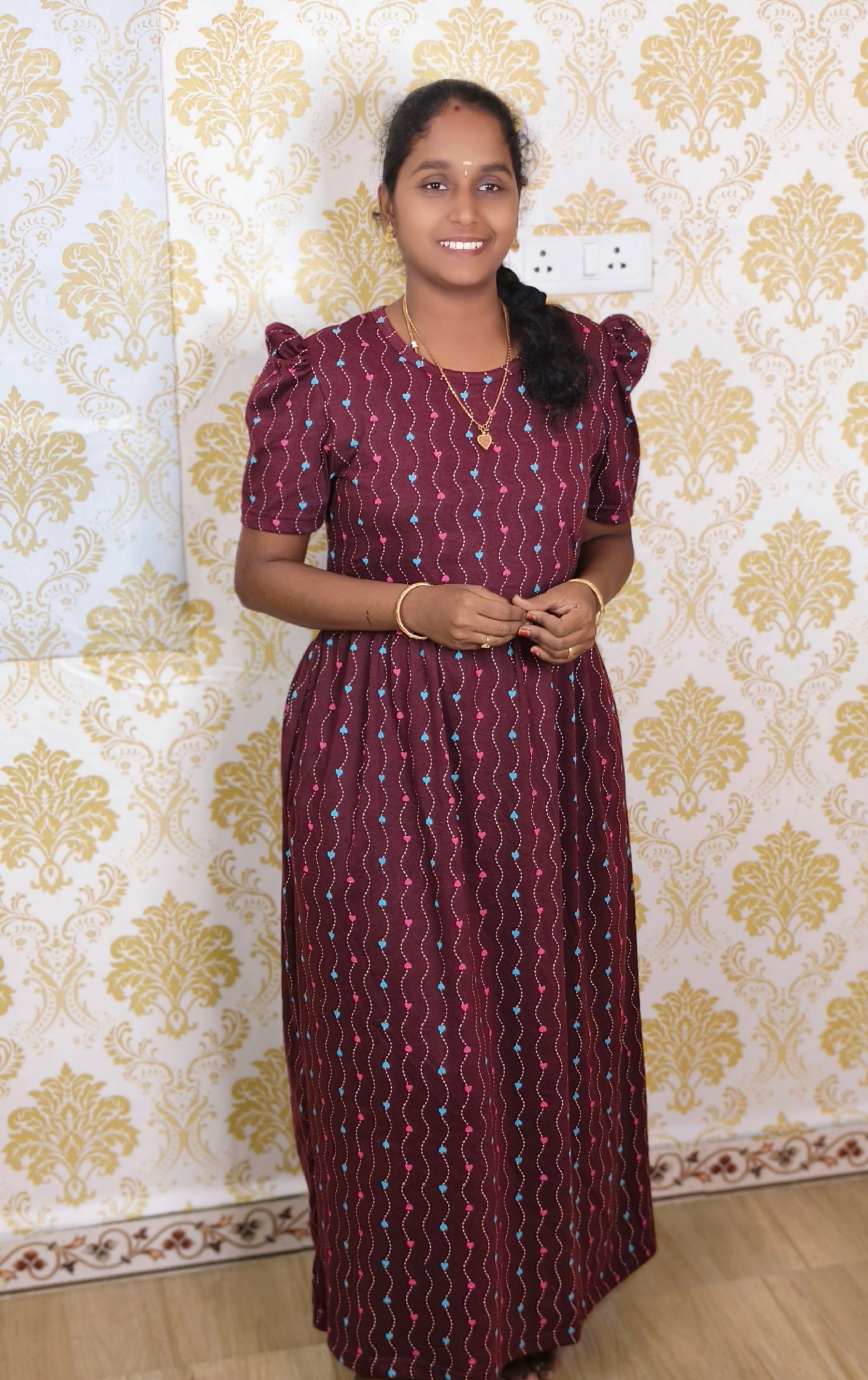 BURGUNDY  HEART PRINT  ZIPLESS FEEDING MAXI