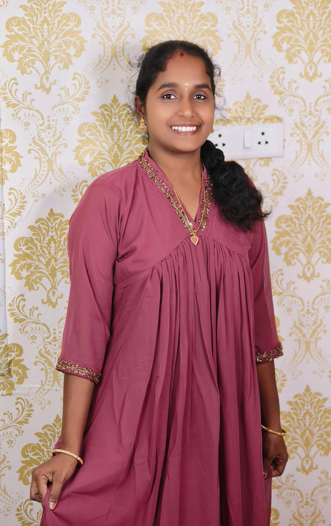 DUSTY ROSE  V NECK GEORGETTE KURITS