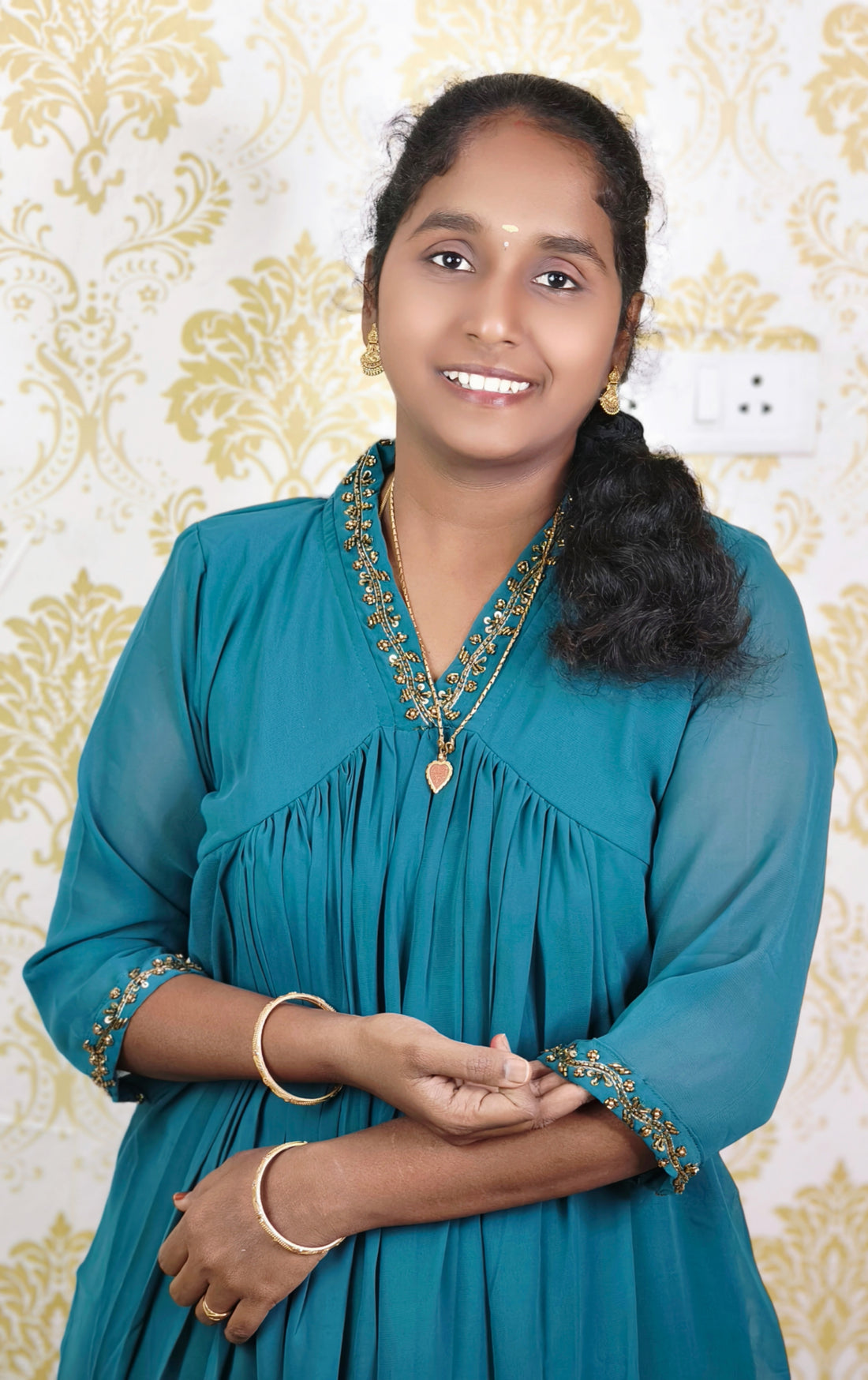 RAMAR GREEN V NECK GEORGETTE KURITS