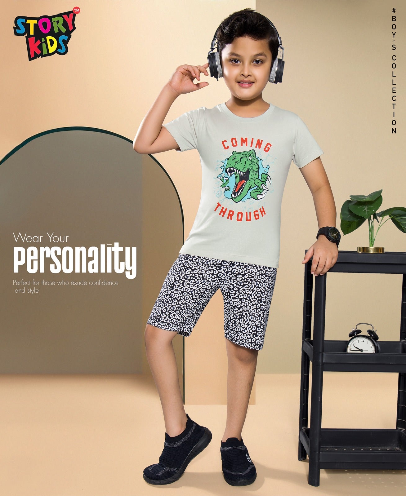 OFF WHITE TSHIRTS SHORTS SET