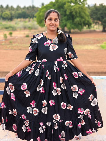Dark grey flower print