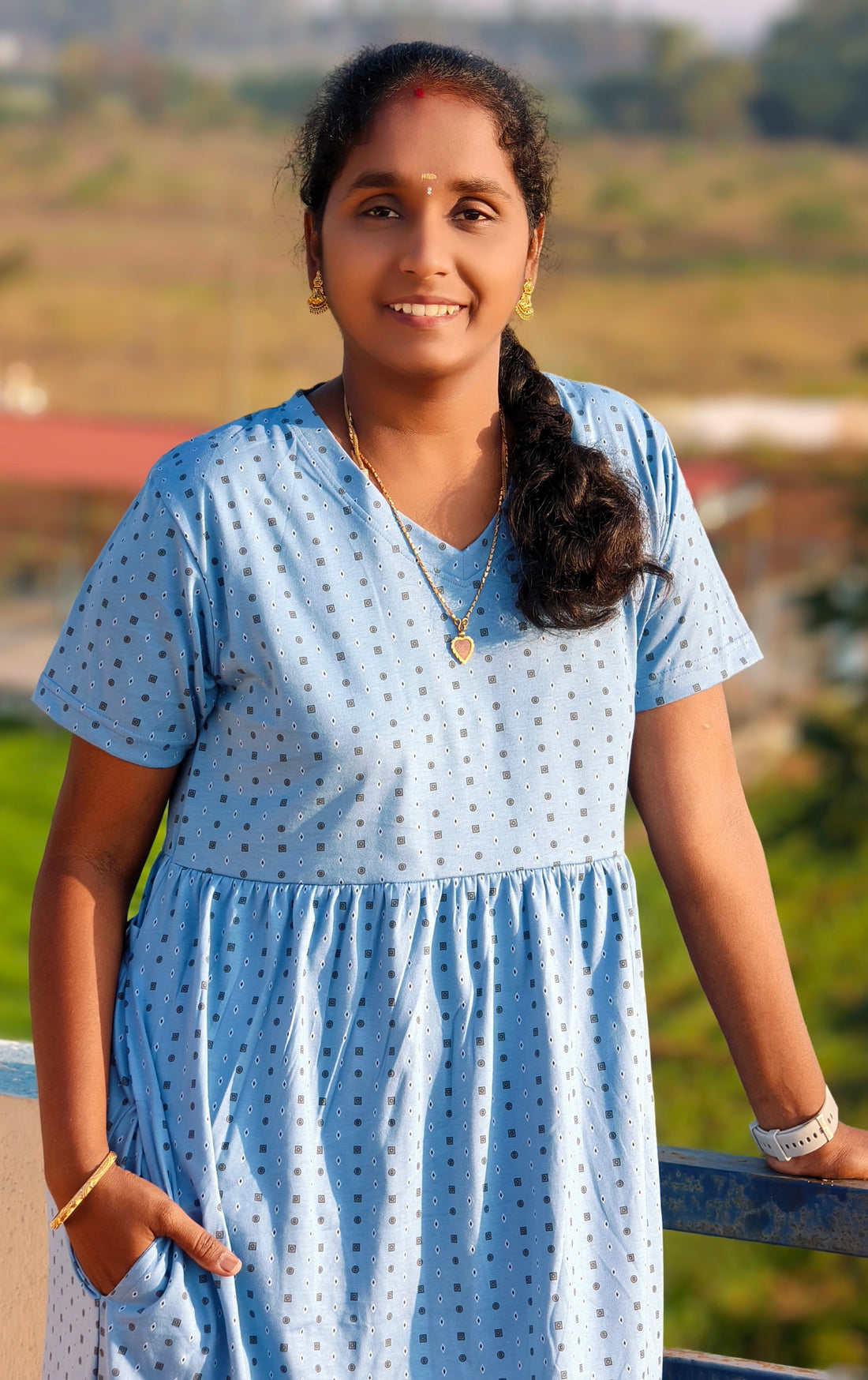 Soft fabric Sky Blue 🩵v neck Non feeding maxi