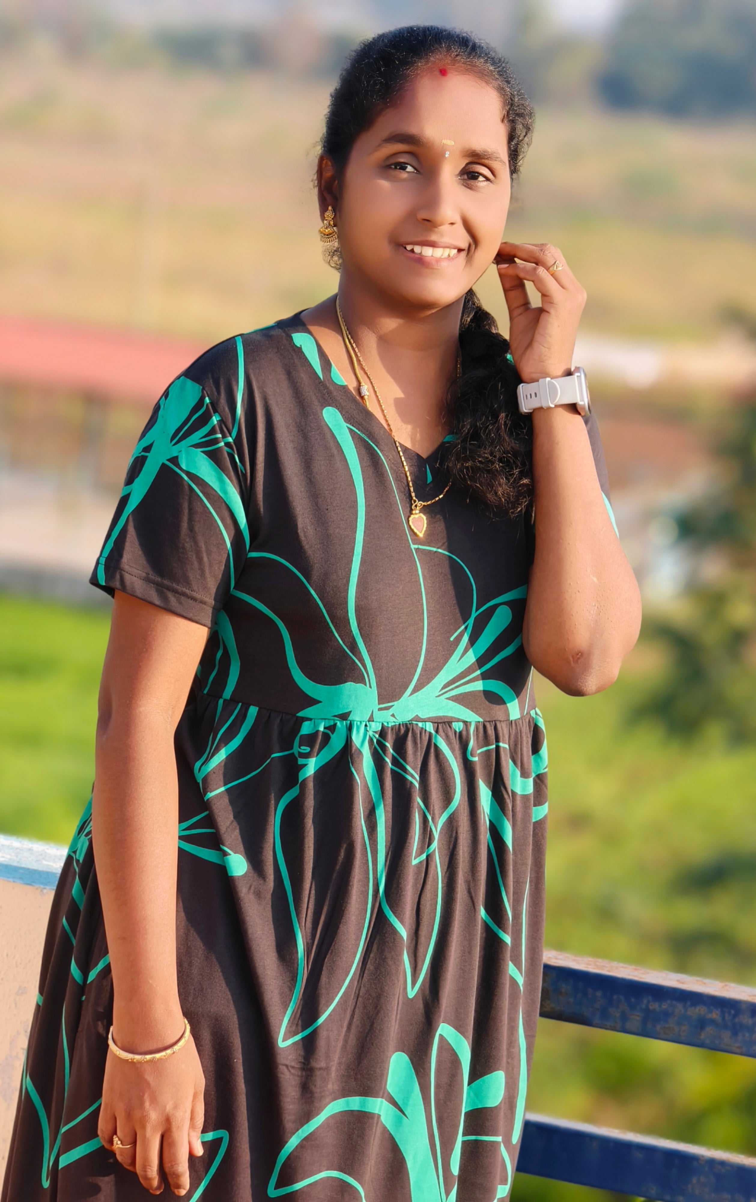 Soft fabric Black green v Non feeding maxi ( Lite weight)