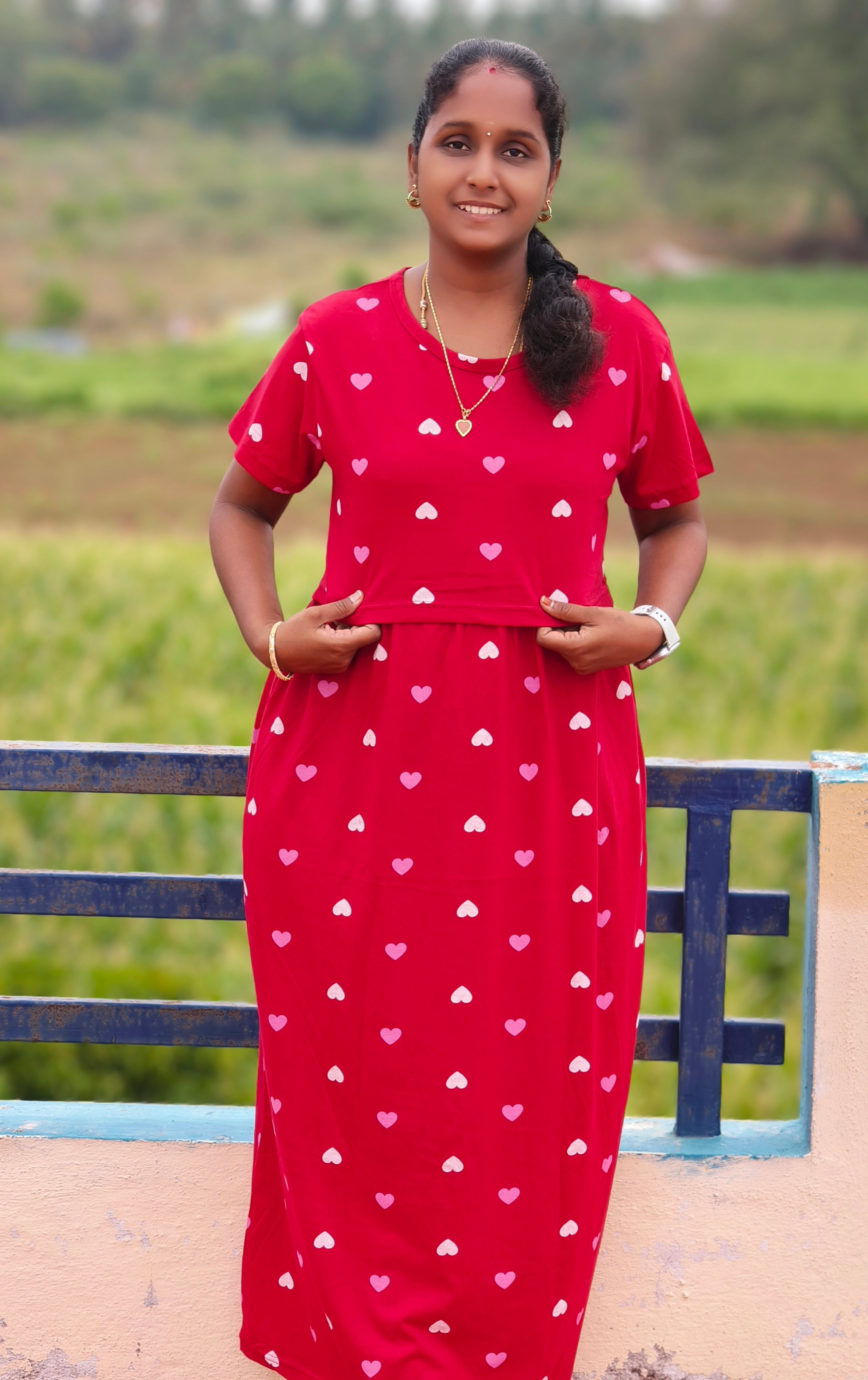 Bright Red ♥️ Zipless feeding maxi
