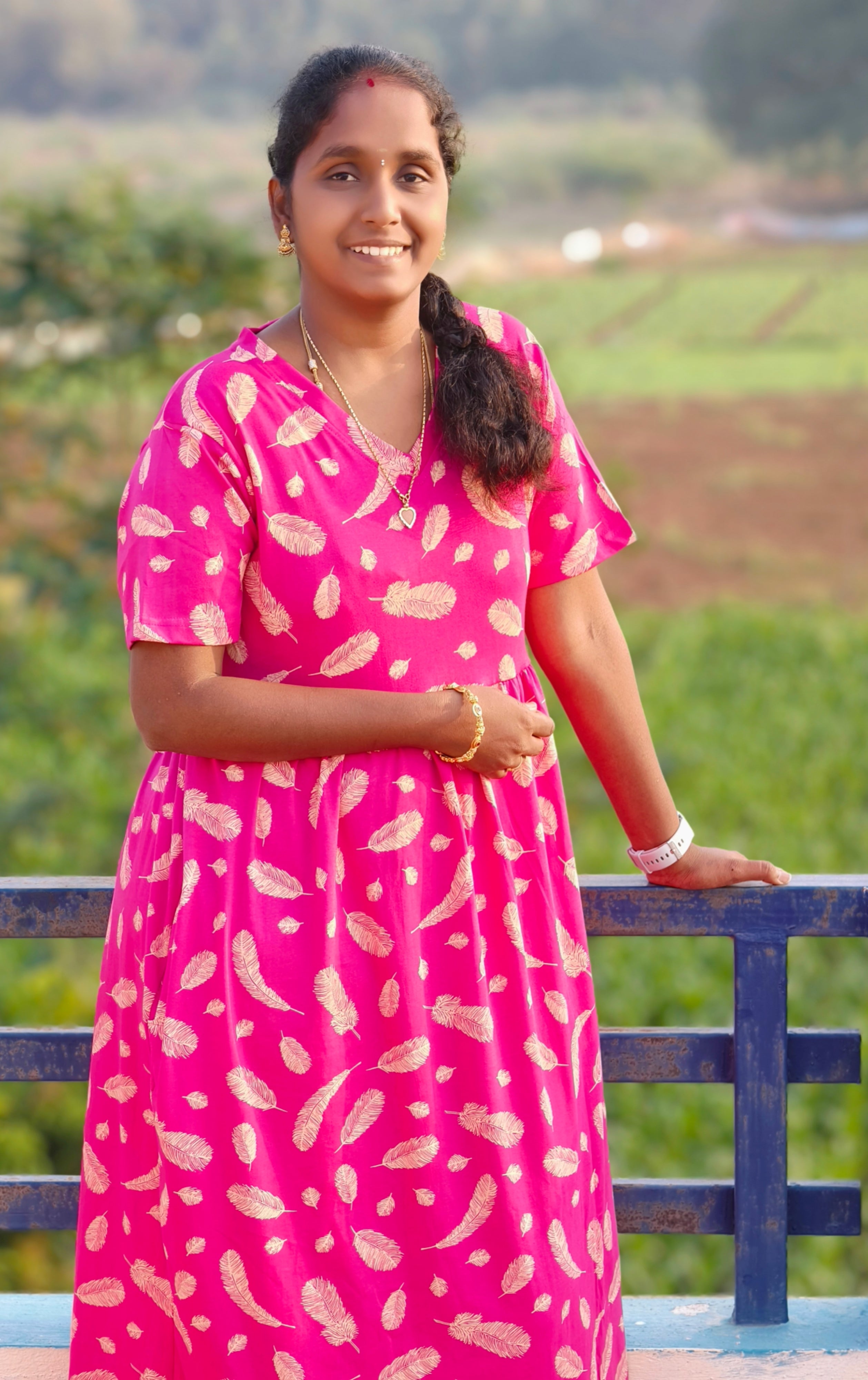 Pink 🩷 v neck Non feeding maxi