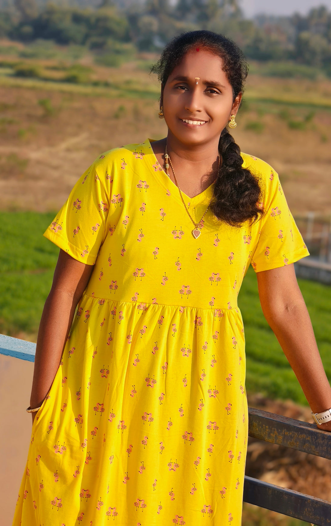 Yellow 💛 v Non feeding maxi