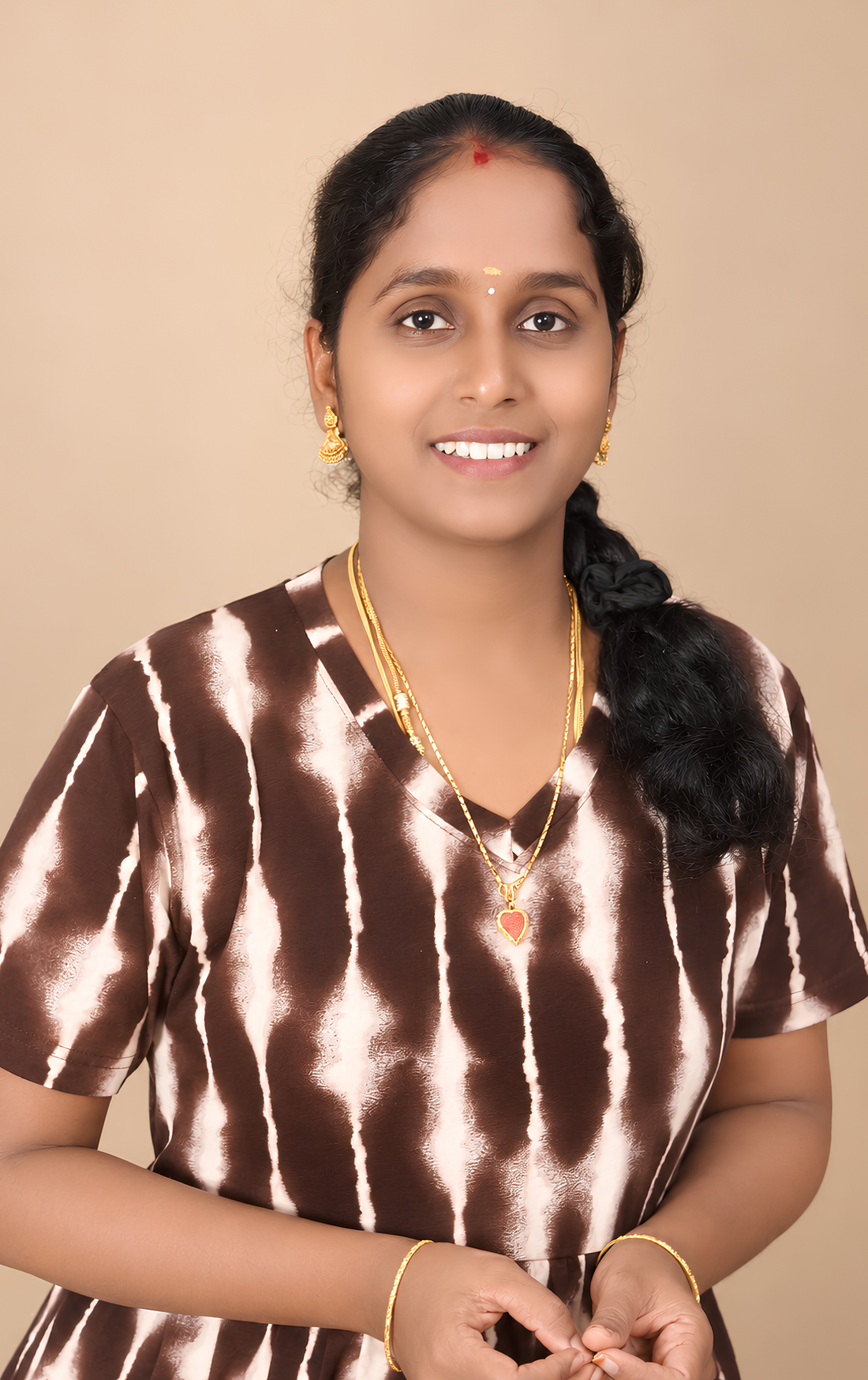 Brown stripes print