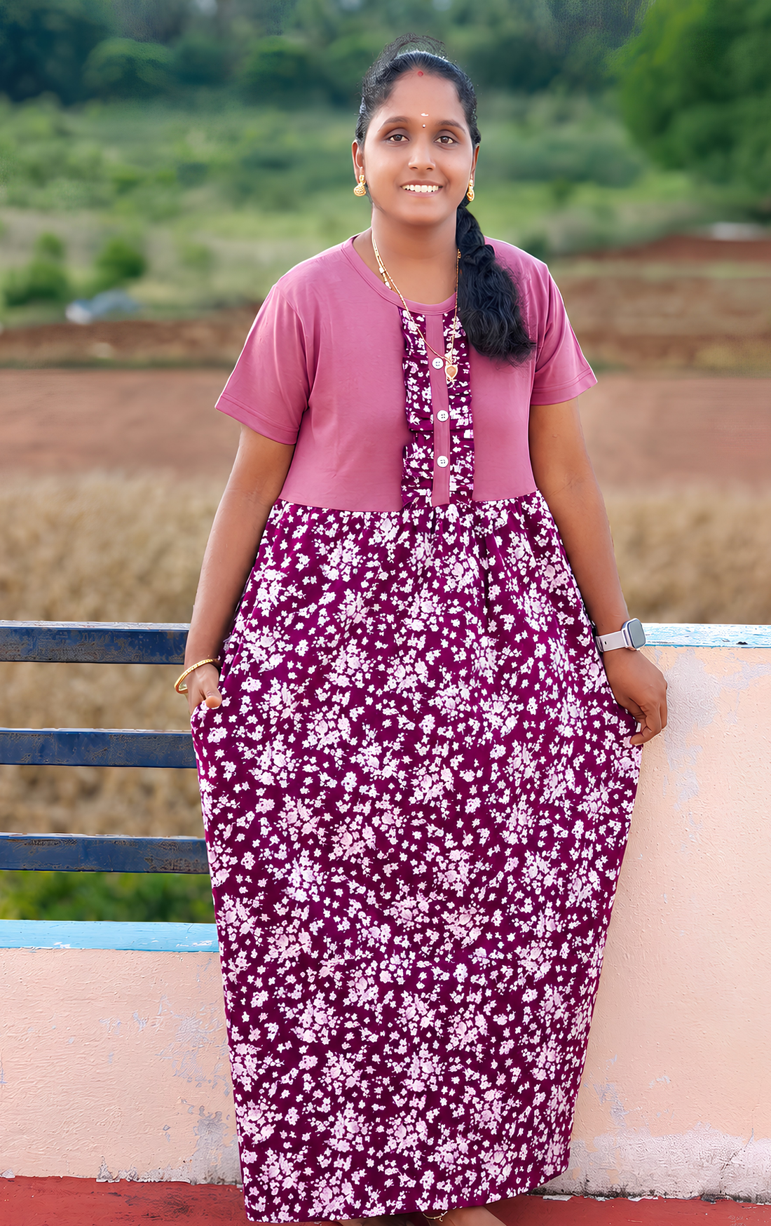 Burgundy flower print Button Non feeding maxi 🥰🤗